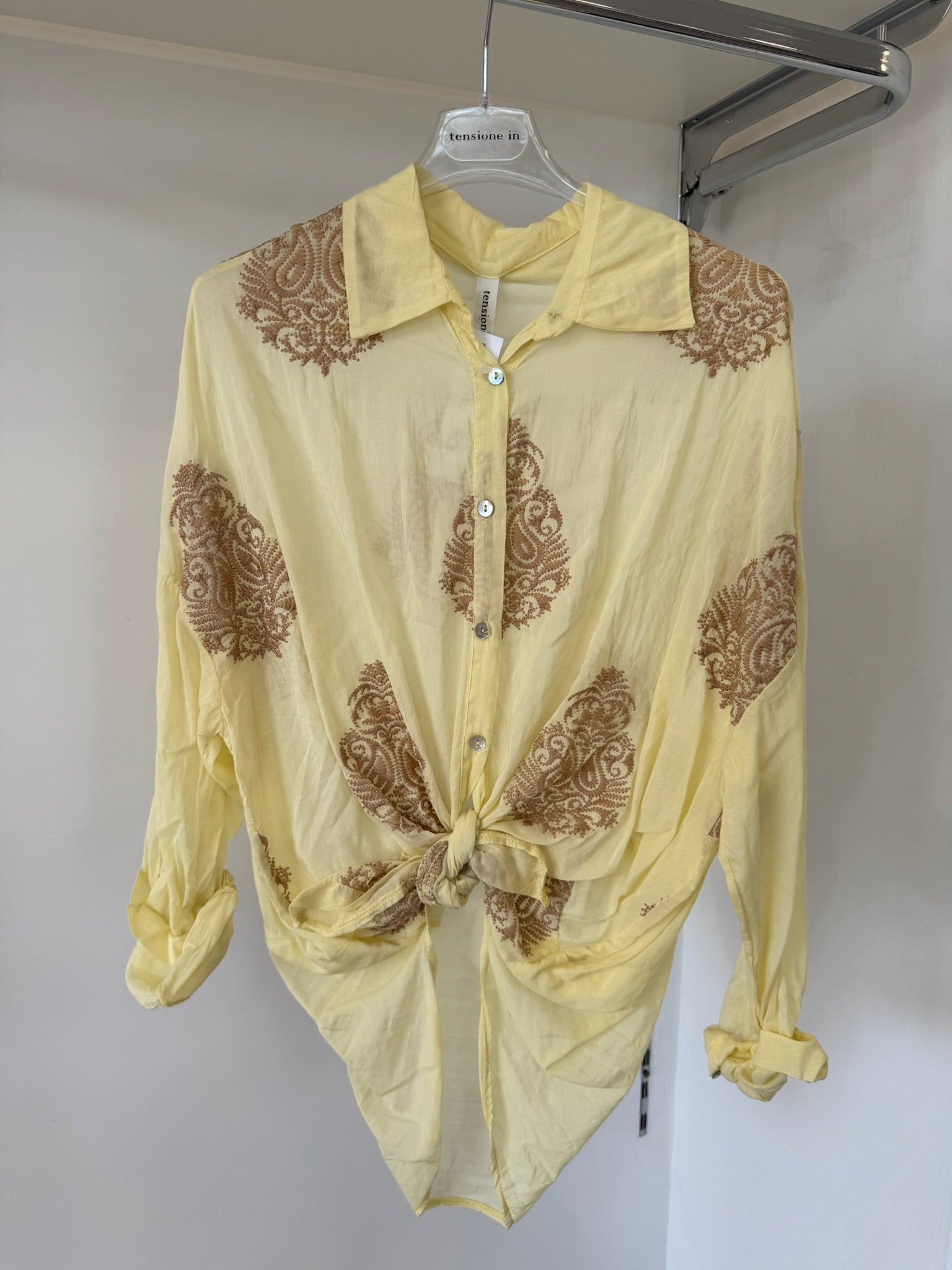 Camicia ricami - Tensione In